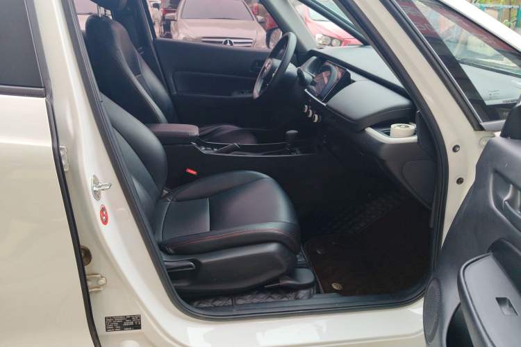 Used Honda Fit 2023 1.5L CVT Trend Edition Right Front Seat