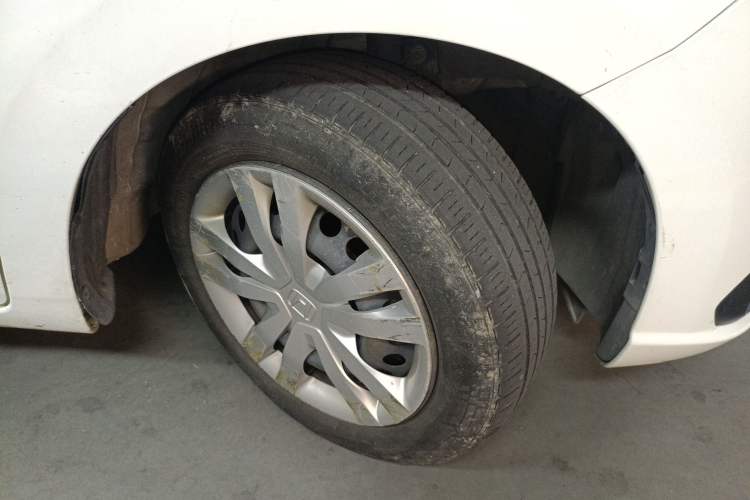 Used Honda Fit 2023 1.5L CVT Trend Edition Right Front Wheel Hub