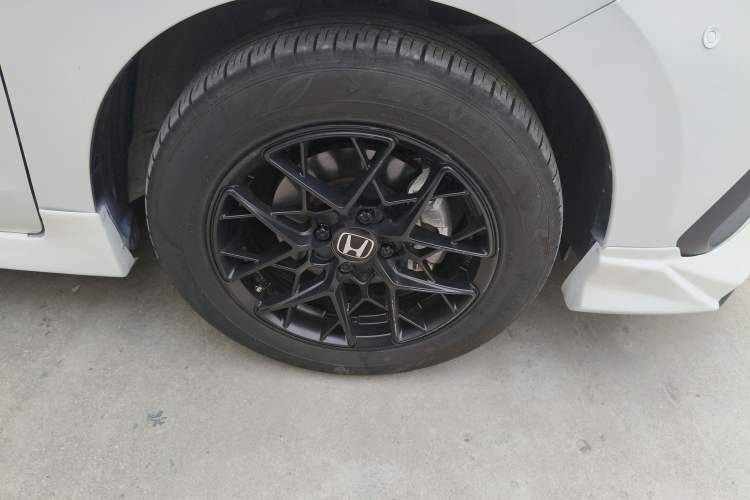 Used Honda Fit 2023 1.5L CVT Trend Edition Right Front Wheel Hub