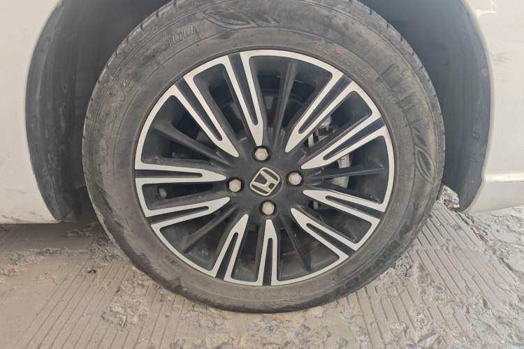 Used Honda Fit 2023 1.5L CVT Trend Edition Right Front Wheel Hub