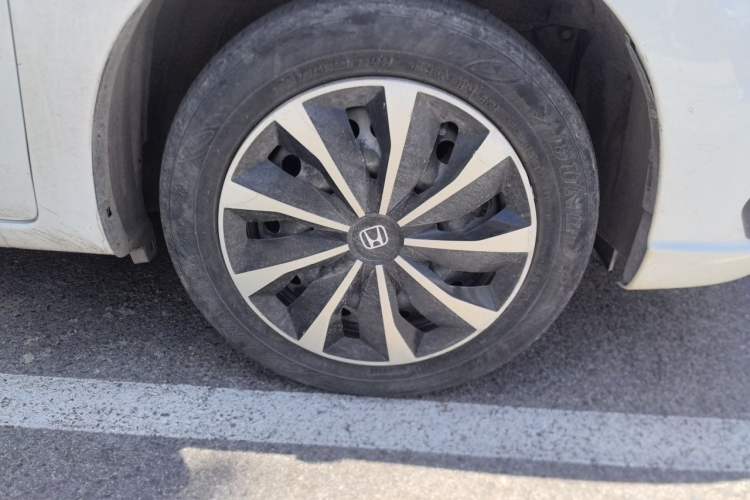 Used Honda Fit 2023 1.5L CVT Trend Edition Right Front Wheel Hub