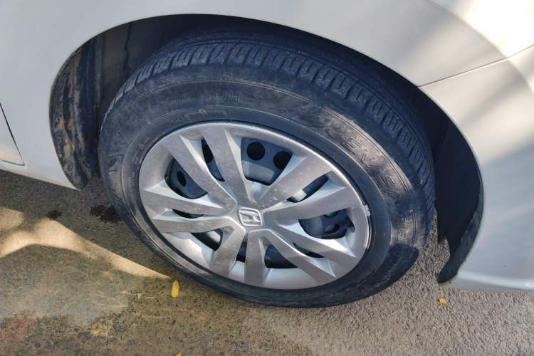 Used Honda Fit 2023 1.5L CVT Trend Edition Right Front Wheel Hub