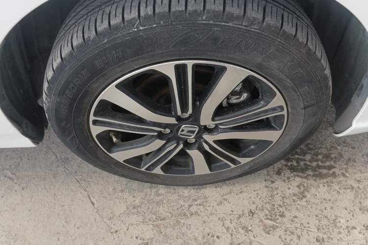 Used Honda Fit 2023 1.5L CVT Trend Edition Right Front Wheel Hub