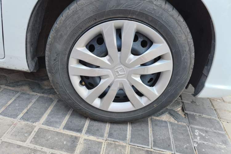 Used Honda Fit 2023 1.5L CVT Trend Edition Right Front Wheel Hub