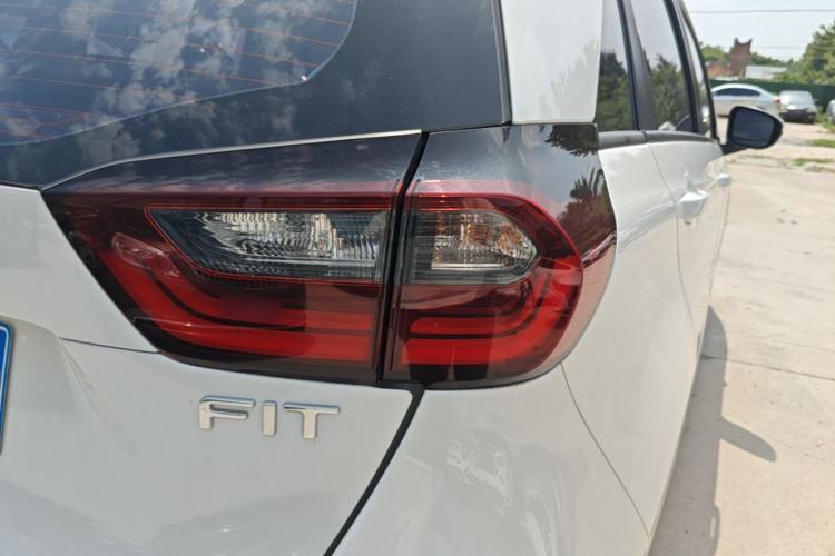 Used Honda Fit 2023 1.5L CVT Trend Edition Right Rear Taillight