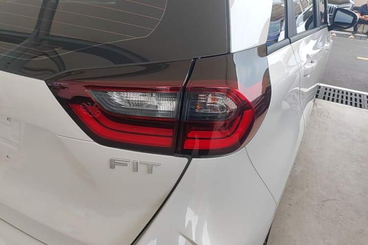 Used Honda Fit 2023 1.5L CVT Trend Edition Right Rear Taillight