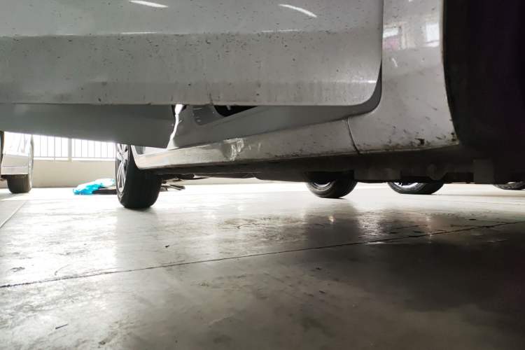 Used Honda Fit 2023 1.5L CVT Trend Edition Right Side Sill