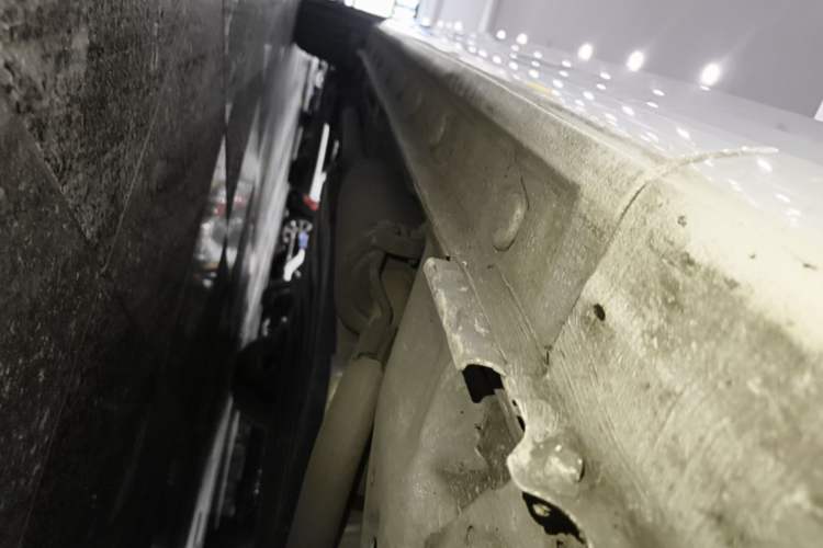 Used Honda Fit 2023 1.5L CVT Trend Edition Right Side Sill