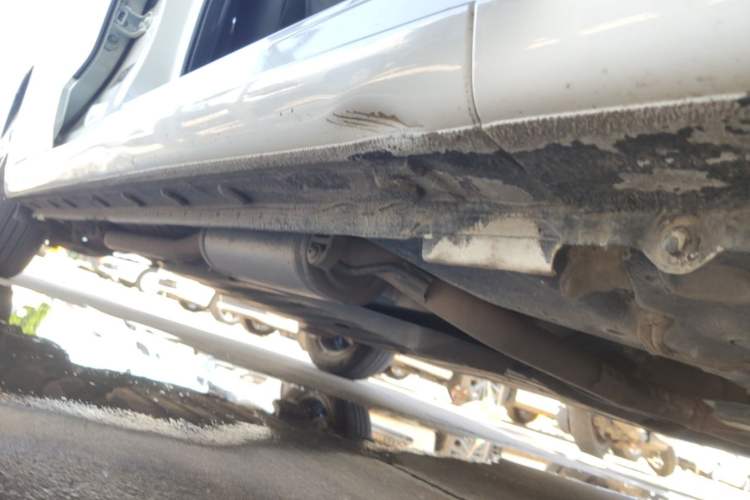 Used Honda Fit 2023 1.5L CVT Trend Edition Right Side Sill