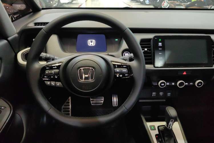 Used Honda Fit 2023 1.5L CVT Trendy Runner Pro Edition Steering Wheel