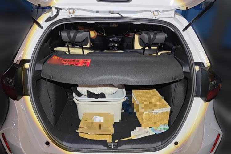 Used Honda Fit 2023 1.5L CVT Trend Edition Trunk