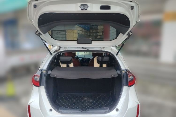 Used Honda Fit 2023 1.5L CVT Trend Edition Trunk
