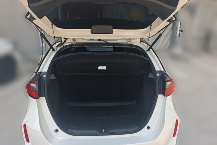 Used Honda Fit 2023 1.5L CVT Trend Edition Trunk