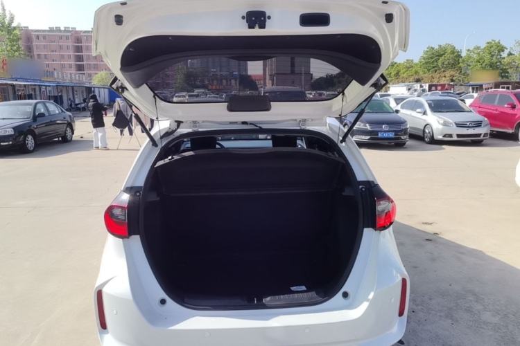 Used Honda Fit 2023 1.5L CVT Trend Edition Trunk