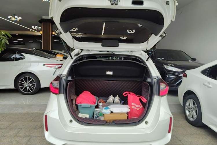 Used Honda Fit 2023 1.5L CVT Trend Edition Trunk