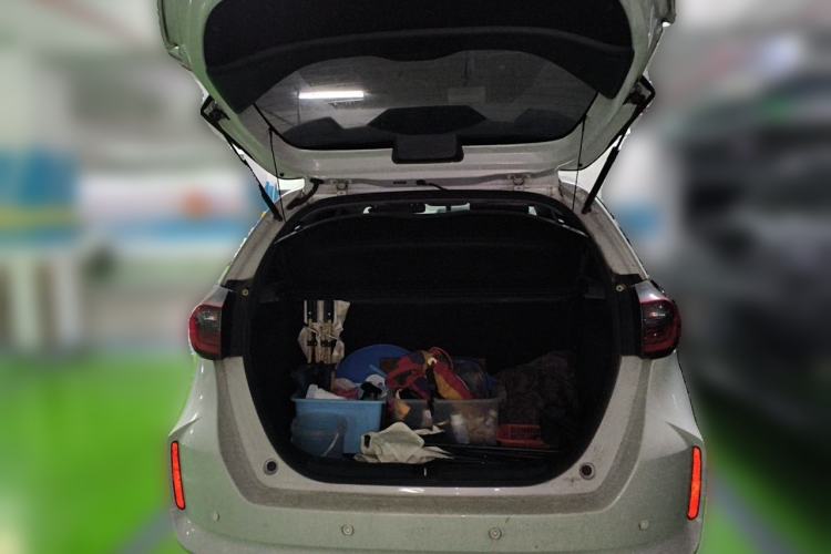 Used Honda Fit 2023 1.5L CVT Trend Edition Trunk