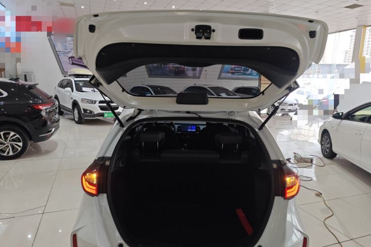 Used Honda Fit 2023 1.5L CVT Trend Edition Trunk