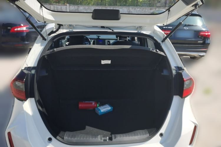 Used Honda Fit 2023 1.5L CVT Trend Edition Trunk