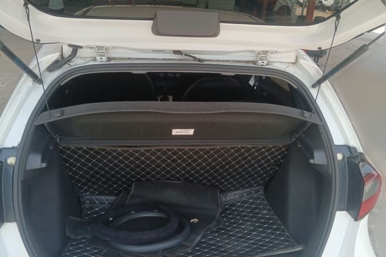 Used Honda Fit 2023 1.5L CVT Trend Edition Trunk