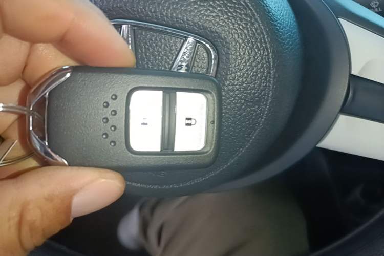 Used Honda Fit 2023 1.5L CVT Trend Edition Vehicle Key