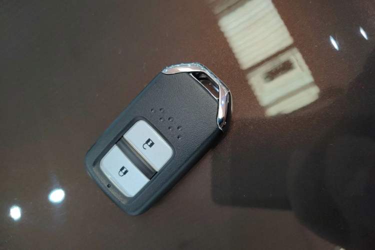Used Honda Fit 2023 1.5L CVT Trendy Runner Pro Edition Vehicle Key