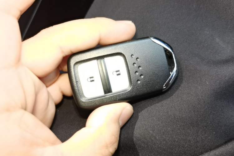 Used Honda Fit 2023 1.5L CVT Trend Edition Vehicle Key