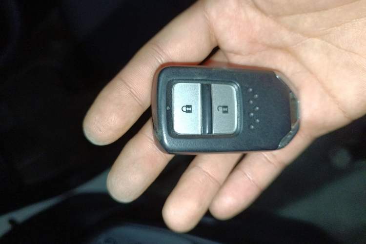 Used Honda Fit 2023 1.5L CVT Trend Edition Vehicle Key