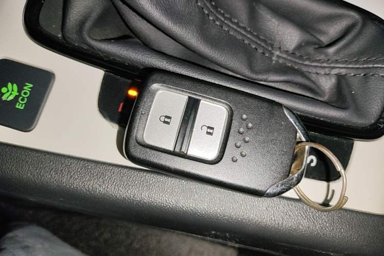 Used Honda Fit 2023 1.5L CVT Trend Edition Vehicle Key