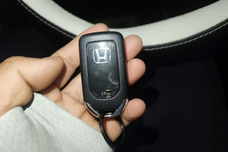 Used Honda Fit 2023 1.5L CVT Trend Edition Vehicle Key