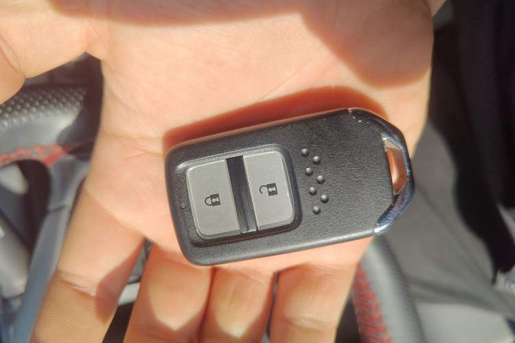 Used Honda Fit 2023 1.5L CVT Chao Yue Max Edition Vehicle Key