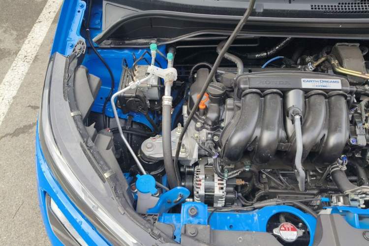 Used Honda Fit 2025 Basic Model Engine Bay Right