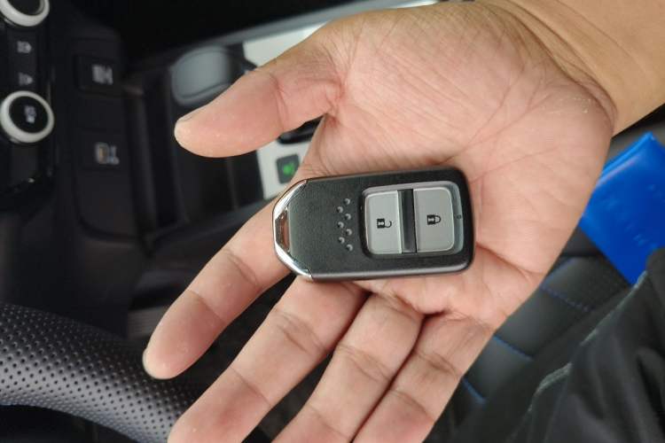Used Honda Fit 2025 Basic Model Vehicle Key