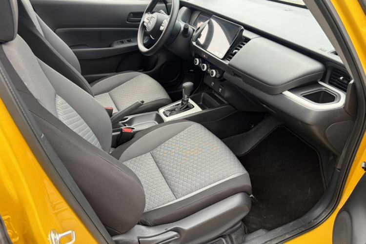 Used Honda Fit 2025 Basic Model Right Front Seat