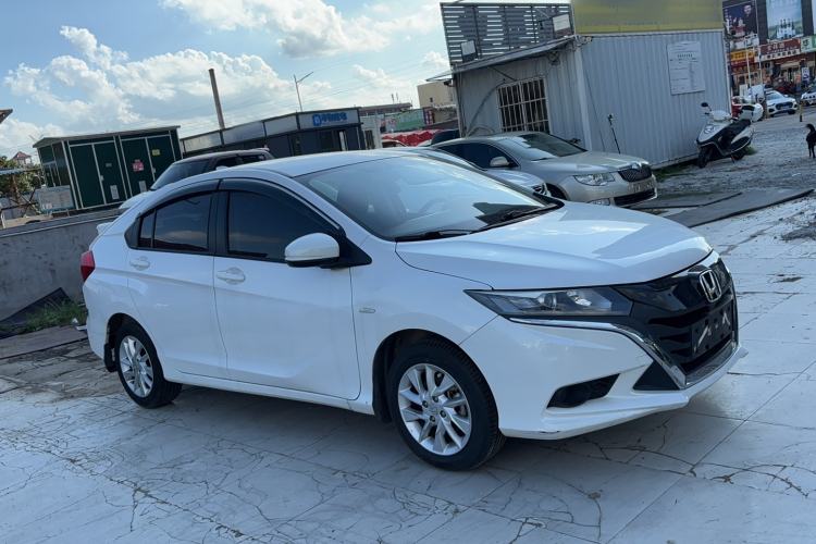 Used Honda Gienia 2017 1.5L CVT Classic Edition Exterior 2