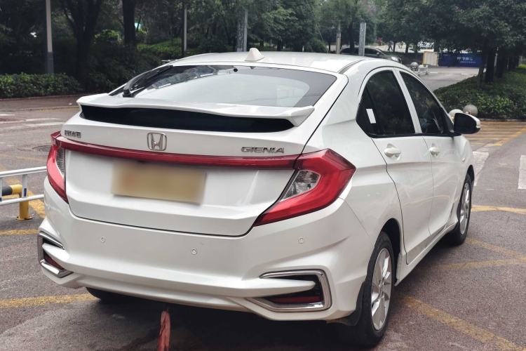 Used Honda Gienia 2017 1.5L Manual Classic Edition Exterior 7