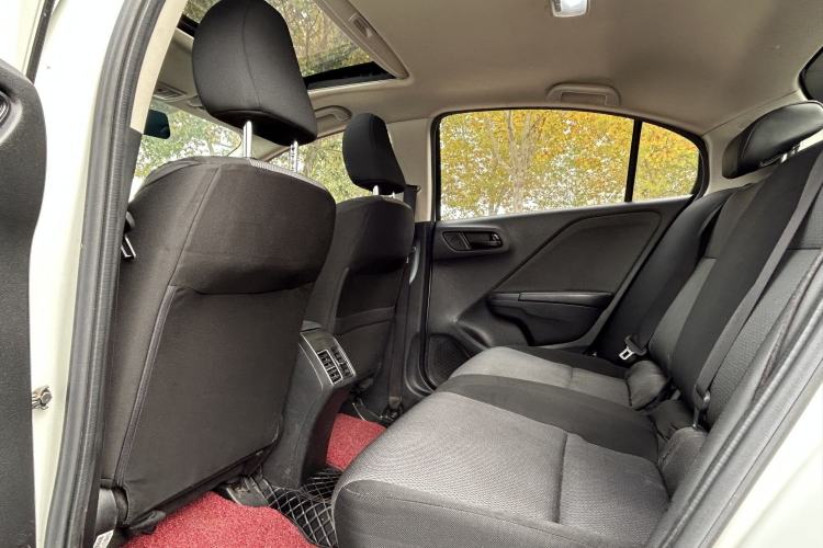 Used Honda Gienia 2017 1.5L CVT Comfort Version Interior 3