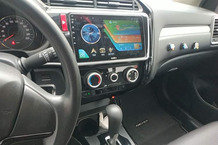 Used Honda Gienia 2017 1.5L CVT Comfort Version Audio And AC Panel