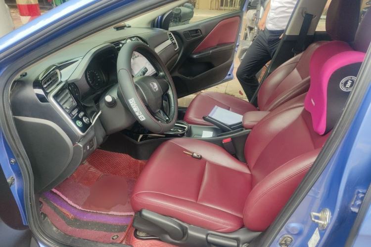 Used Honda Gienia 2017 1.5L CVT Comfort Version Driver Seat