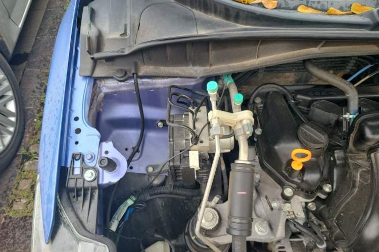 Used Honda Gienia 2017 1.5L CVT Comfort Version Engine Bay Right