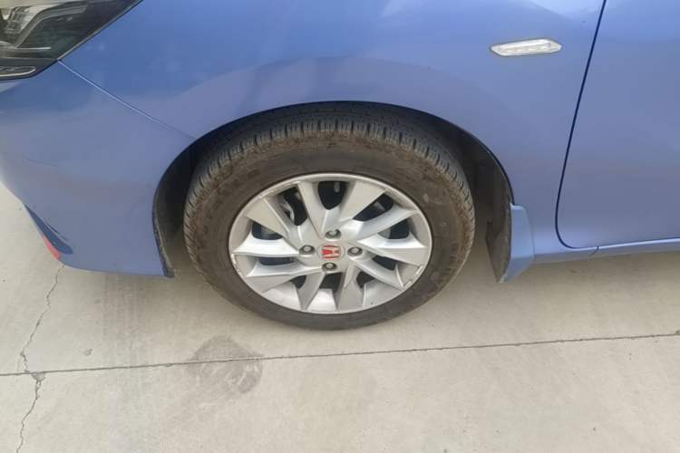 Used Honda Gienia 2017 1.5L CVT Classic Edition Exterior 4