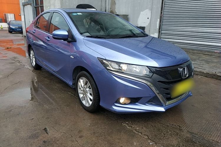 Used Honda Gienia 2017 1.5L CVT Comfort Version Front Right 45 Deg