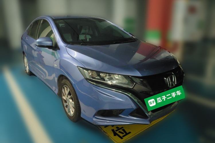 Used Honda Gienia 2017 1.5L CVT Classic Edition Front Right 45 Deg