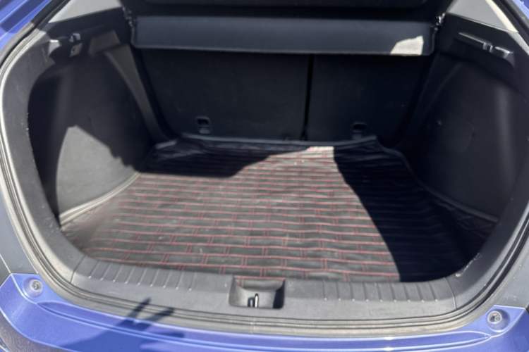 Used Honda Gienia 2017 1.5L CVT Comfort Version Interior 5