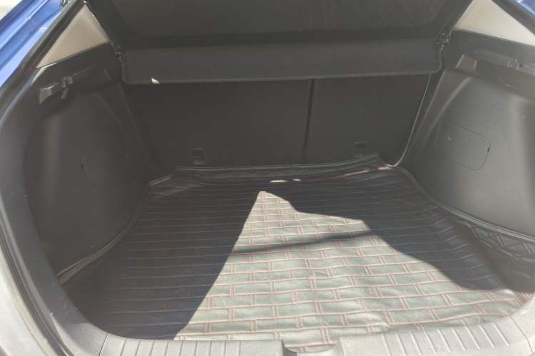 Used Honda Gienia 2017 1.5L CVT Comfort Version Interior 6