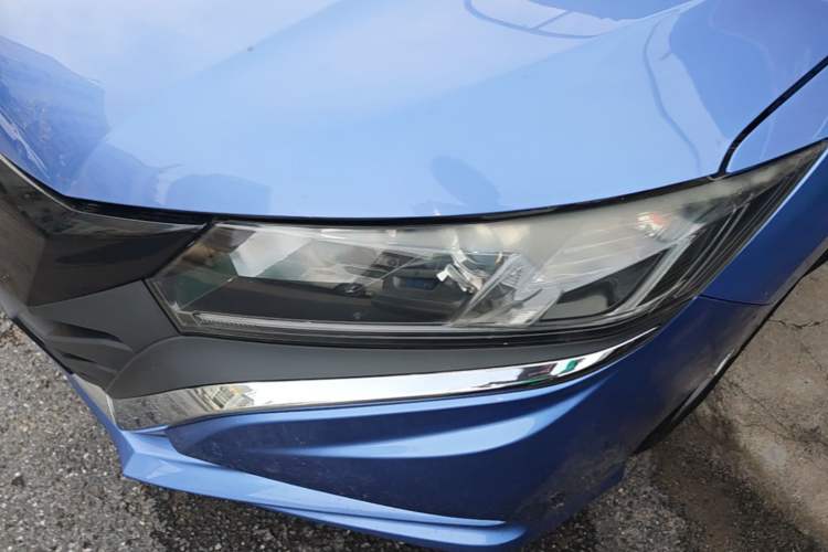 Used Honda Gienia 2017 1.5L CVT Classic Edition Left Front Headlight