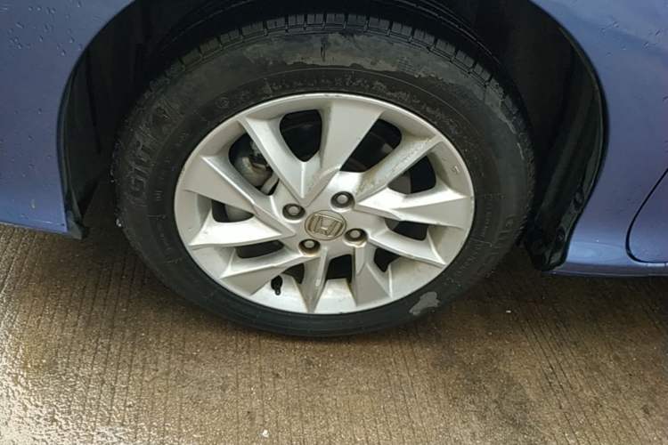 Used Honda Gienia 2017 1.5L CVT Comfort Version Left Front Wheel Hub