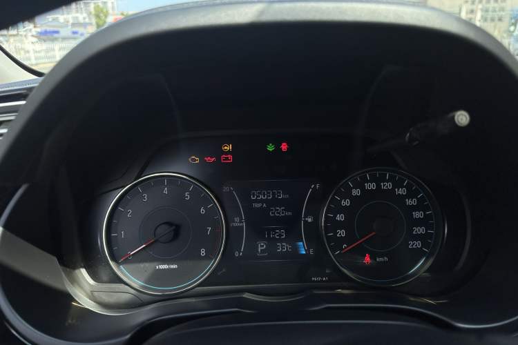 Used Honda Gienia 2017 1.5L CVT Comfort Version Odometer Close Up