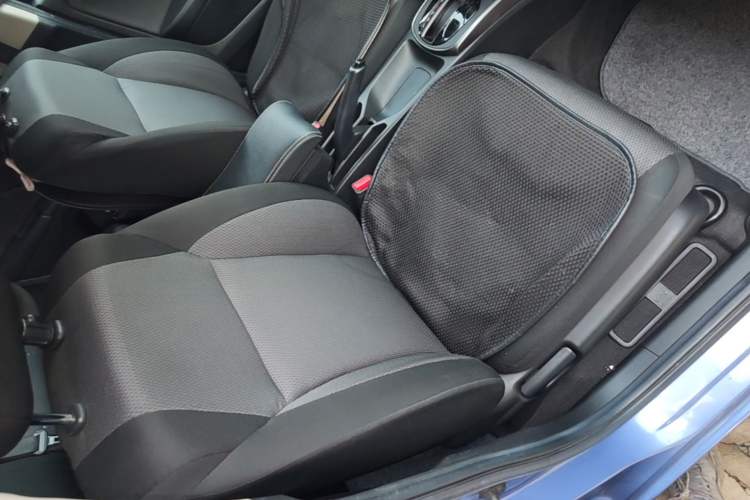 Used Honda Gienia 2017 1.5L CVT Classic Edition Right Front Seat