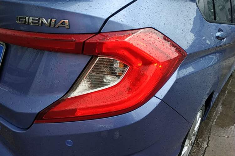 Used Honda Gienia 2017 1.5L CVT Comfort Version Right Rear Taillight