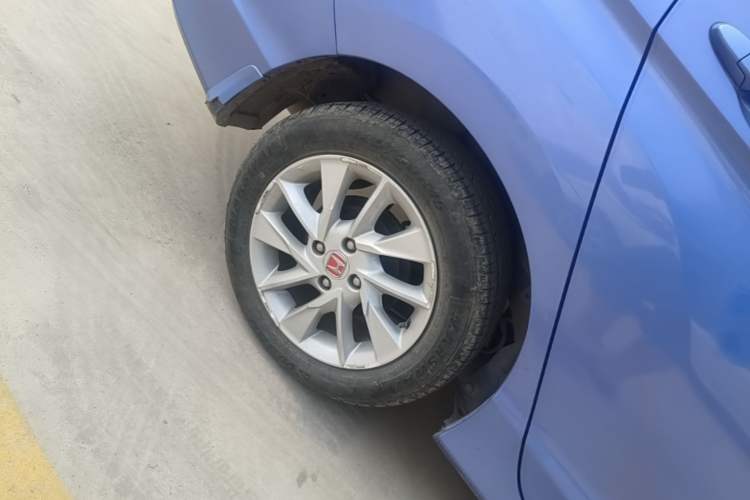 Used Honda Gienia 2017 1.5L CVT Classic Edition Right Rear Wheel Hub